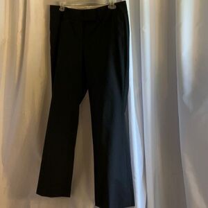 ANN TAYLOR pants in black, flat lay front, zipper front, size 12